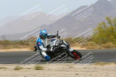 media/Apr-10-2022-SoCal Trackdays (Sun) [[f104b12566]]/Turn 3 Inside (1150am)/